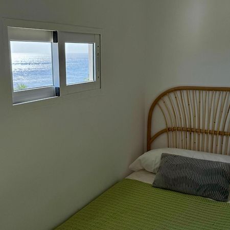 Sunnypalms - Beachfront Penthouse With Stunning Sea View Estepona Exterior foto