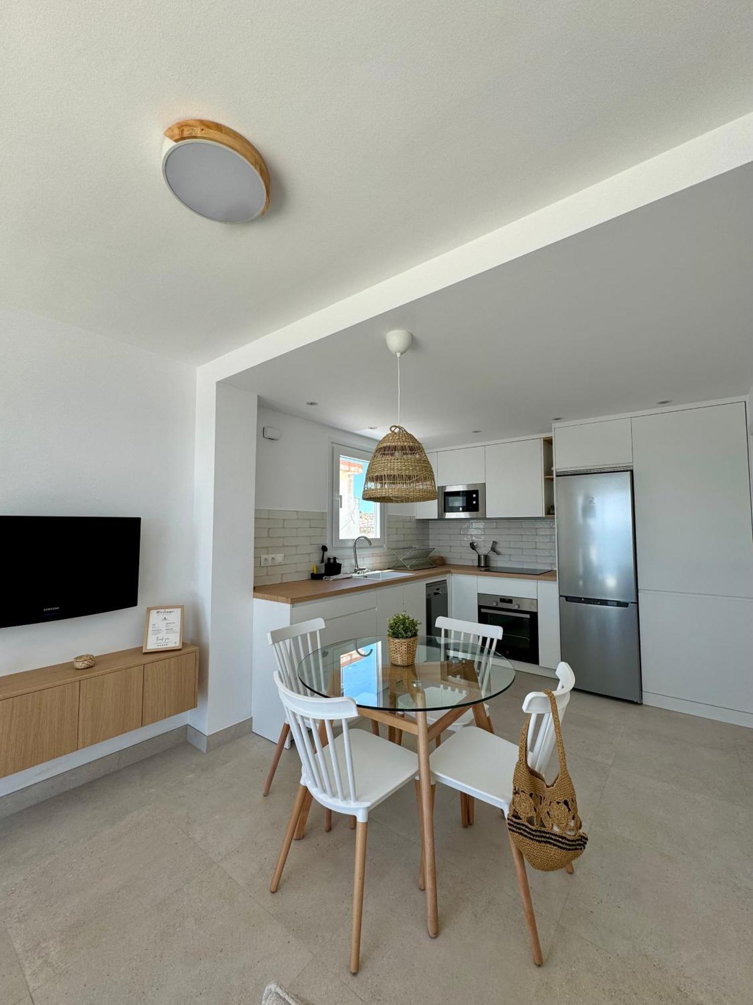 Sunnypalms - Beachfront Penthouse With Stunning Sea View Estepona Exterior foto